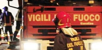 Paura in Irpinia, incendio nella chiesa di San Ciriaco: danni ingenti