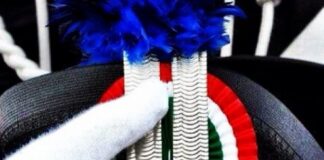 Napoli, carabiniere 39enne si toglie la vita sparandosi un colpo sotto il mento: lascia la moglie e un figlio piccolo