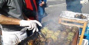 Vendita illegale di alimenti, blitz dei carabinieri ad Arzano: sequestrati quasi 300 chili di carciofi
