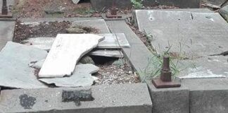 Napoli, cimitero di Poggioreale in condizioni disastrose: lapidi distrutte e ossa in ‘mostra’