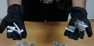 Castel Volturno, beccato con 91 grammi di hashish e 33 di marijuana già divisi in dosi: arrestato pusher 39enne