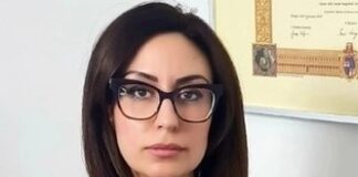 Sesso in cambio di sentenze favorevoli in Corte d’Appello a Salerno, l’avvocatessa coinvolta: “Rapporti sì, corruzione no”