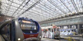 Napoli, passeggero infortunato alla stazione di Montesanto: ritardi e treni sospesi per un’ora alla Linea 2 della Metro