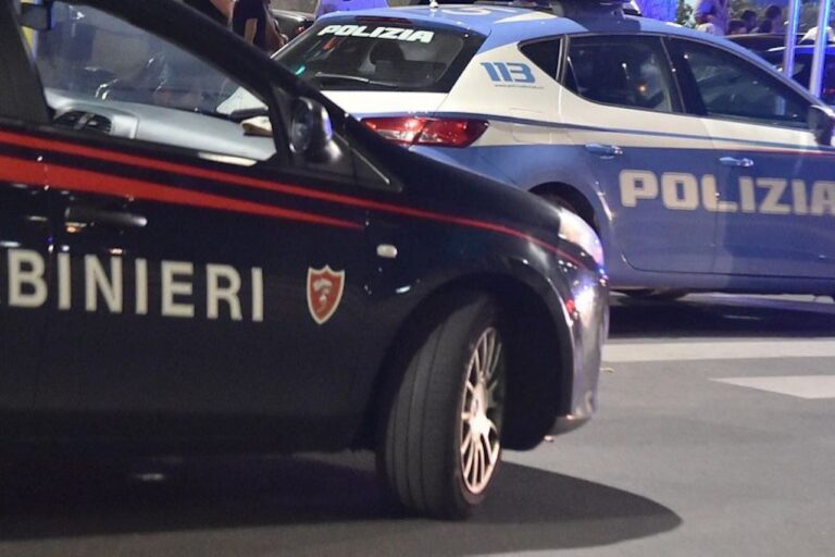 Camorra a Napoli, colpo al clan Contini: arrestate quattro persone per estorsioni ad imprenditori e minacce alla famiglia di un pentito