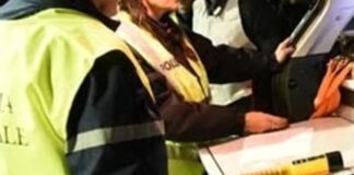 Guida in stato di alterazione per alcol e stupefacenti: controllo col ‘drogometro’ sulle strade di Sorrento