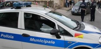 Due capannoni sequestrati dalla Polizia municipale, operazioni condotte a San Carlo Arena e a S.Pietro a Patierno
