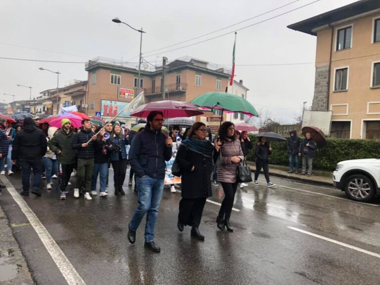Centrale Turbogas, avanza il fronte del ‘No’: il 31 gennaio incontro in Prefettura a Caserta con sindaci e parlamentari