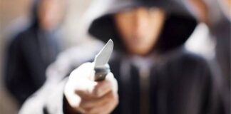 Salerno, accoltellati i buttafuori di un locale, si ipotizza la vendetta