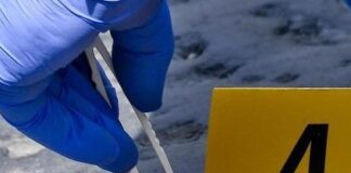 Napoli, sparatoria la notte di Natale: proiettili di kalashnikov colpiscono caserma dei carabinieri