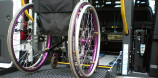 Aversa, assegni di cura per i disabili: scontro tra Girone e Cannolicchio. I mandati di pagamento in Ragioneria