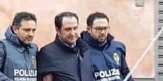 Il latte dei casalesi, l’imprenditore Greco rivela che i contatti col clan avvenivano tramite un costruttore: “Poi sa lui chi gli deve mandare le imbasciate”