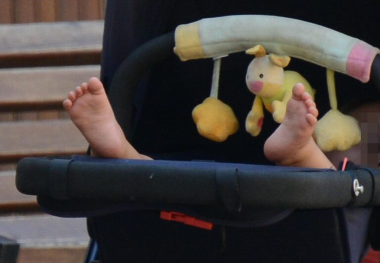 Stop ai figli con due mamme. La Procura di Padova dichiara illegittimi gli atti di nascita