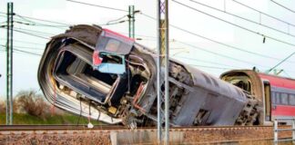 Macchinisti morti nel deragliamento del Frecciarossa nel Lodigiano: martedì 11 e mercoledì 12 febbraio i funerali di Giuseppe Cicciù e Marco Dicuonzo