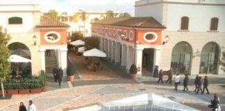 Marcianise, ruba un capo d’abbigliamento da un negozio della Reggia Outlet e si dà alla fuga: arrestato dai carabinieri