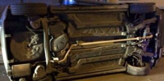 Incidente nella notte a Mondragone, auto si ribalta: donna trasportata alla clinica Pineta Grande per accertamenti