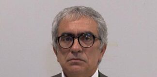 Coronavirus a Napoli, 249 assenti per malattia al Cardarelli. Il direttore del dipartimento Emergenze Mauro: “Nessun rancore, solo commiserazione”. De Magistris: “Vigliacchi, vanno licenziati”