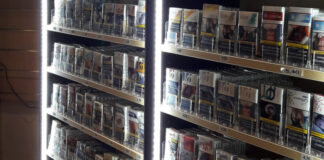 Colpo a segno nella notte, saccheggiato un tabacchi del Casertano: banda di ladri in fuga col carico di sigarette. Indagano i carabinieri