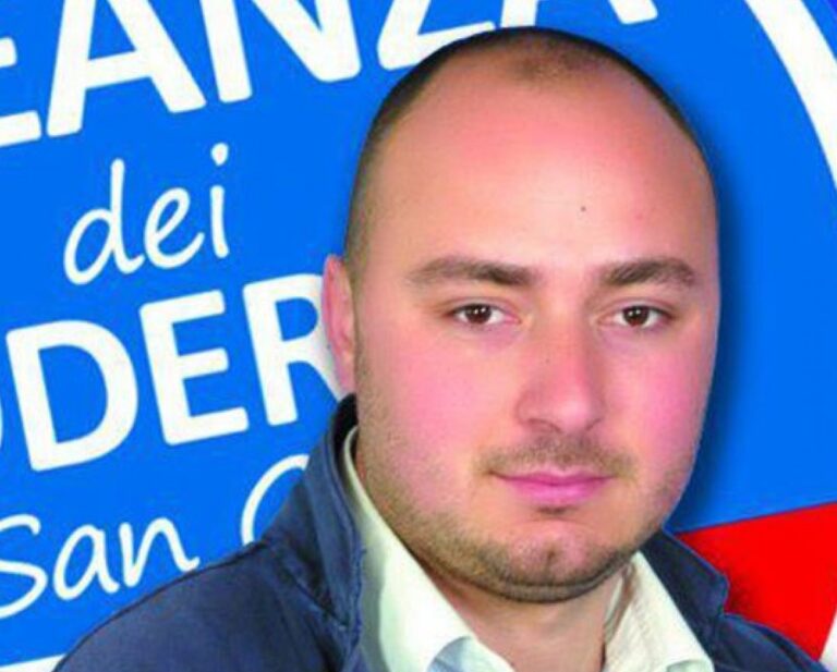 Agguato nel Napoletano, ex consigliere comunale di San Giorgio a Cremano gambizzato vicino casa sua: ricoverato all’ospedale del Mare