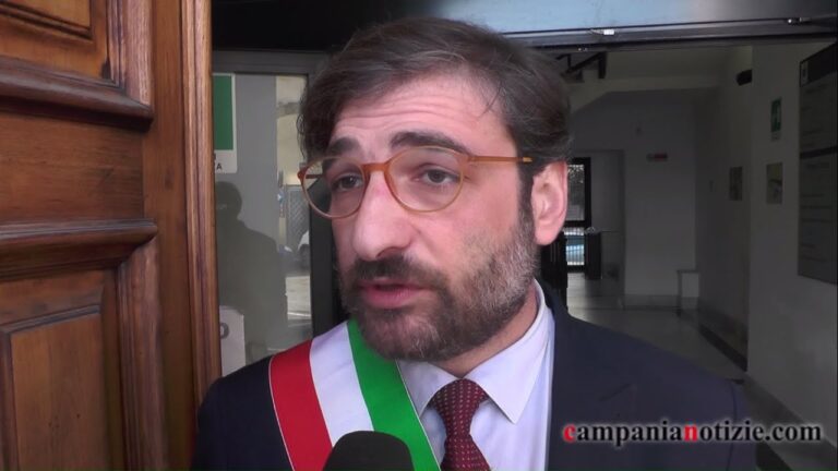IL CASO POLITICO Aversa, il sindaco Golia stronca il suo ex vice Fadda: “Tempistica dimissioni totalmente sbagliata, ora bisogna pensare ai cittadini”