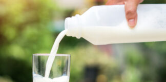 Coronavirus, iniziano le speculazioni anche sugli alimenti: Coldiretti Campania denuncia il dimezzamento dei prezzi ai produttori di latte