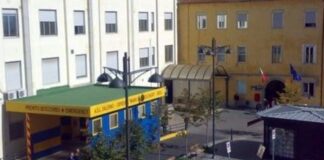 Paziente contagiato dal Coronavirus trasferito senza controllo preventivo, la dirigenza dell’ospedale di Eboli smentisce: “Rispettati tutti i protocolli, no ad allarmismi dannosi”