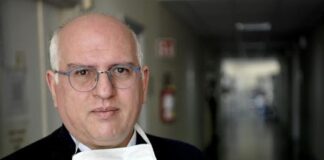 Coronavirus, altra conferma dell’efficacia della ‘cura Ascierto’ scoperta a Napoli: nel 77% dei pazienti trattati a Brescia la terapia col Tocilizumab ha avuto buoni risultati