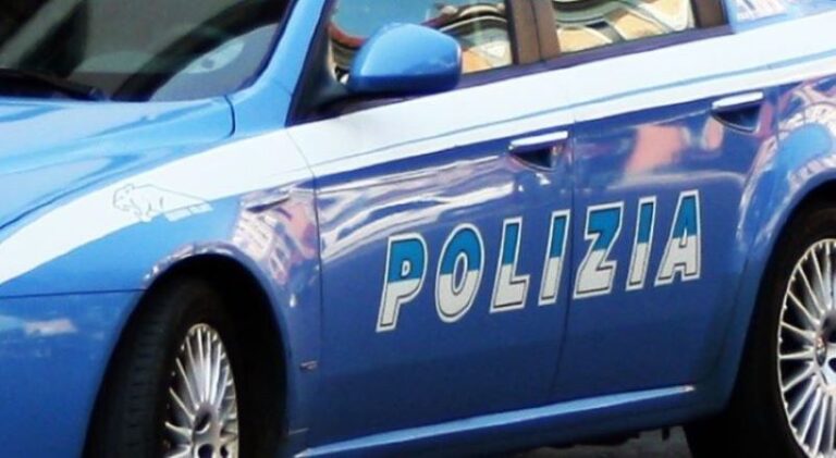 Regolamento di conti nel Napoletano, 40enne ferito alla schiena da una raffica di colpi di pistola