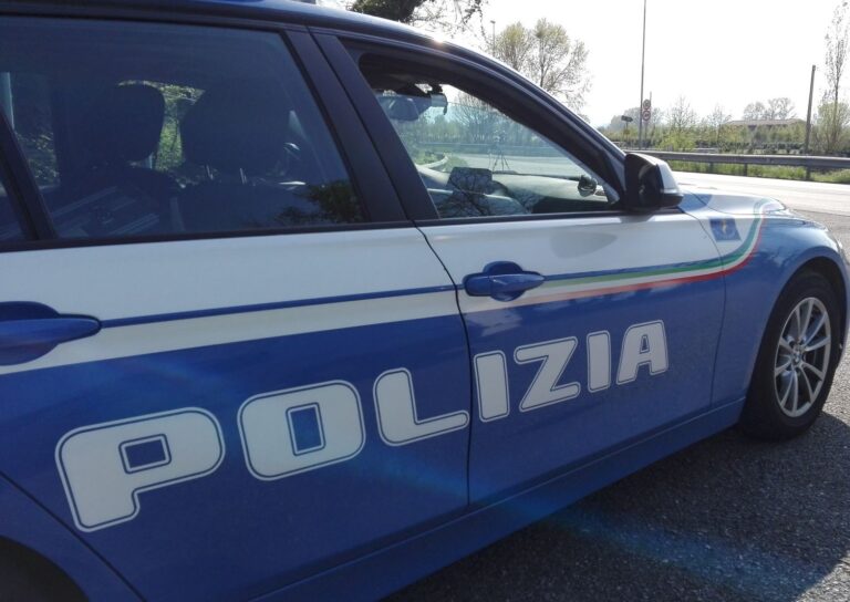 Ischia, sbarca con 600 grammi di hashish: arrestato