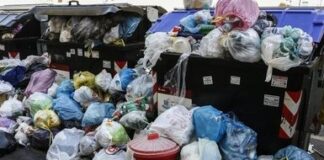Coronavirus a Napoli, forti rallentamenti al servizio di raccolta rifiuti: gravi disagi nel Quartiere Sanità