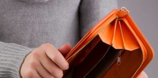 Emergenza economica da Covid, in Campania il 12% delle famiglie ha visto dimezzare le entrate mensili: si taglia sulle spese legate all’alimentazione