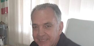 Casaluce, la versatilità del super dirigente Di Martino: è anche responsabile della polizia municipale. La denuncia di Uniti per cambiare: “Tre incarichi, tre incompatibilità”