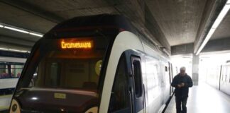 Circumvesuviana, manca il personale: cancellate 18 corse, gravi disagi per turisti