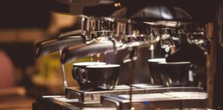 Caro-caffè, per l’espresso 720 milioni in più. Assoutenti: “+11,5% sul 2021”