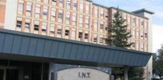 Tumori, scoperta dei medici del Pascale: farmaco contro allergia potenzia l’immunoterapia