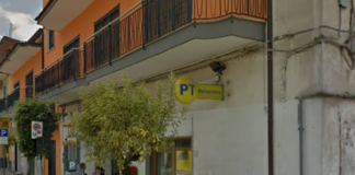Incredibile nelle Poste ad Acerra, dice di dover ritirare la pensione della madre malata di Coronavirus ma è tutto falso: 57enne denunciata per procurato allarme