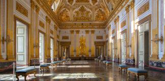 Caserta, alla Reggia si studia un adeguamento per la fine del lockdown: ipotesi visite prenotate e ingressi contingentati