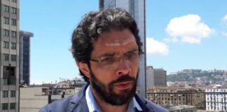 Mancata diretta consiglio regionale della Campania, insorgono le opposizioni. Viglione: “Dopo la figura rimediata ieri, una pezza peggiore del buco”. Zinzi: “Clima bolscevico”