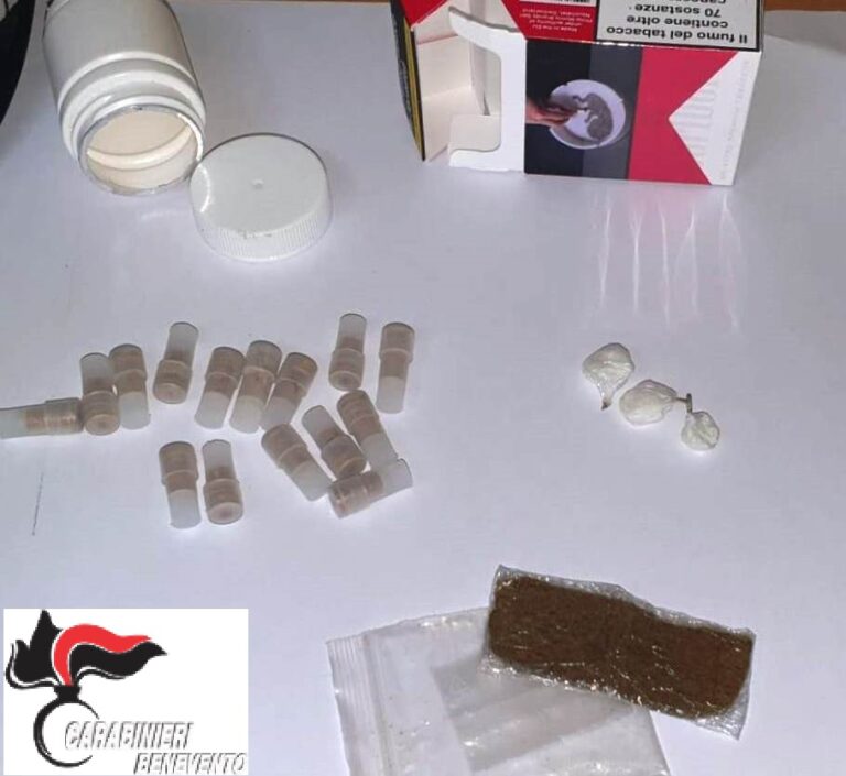 Eroina, hashish e cocaina in auto: arrestata nel Beneventano una 44enne col supermarket ‘ambulante’ della droga