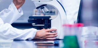 Crisi economica Covid, rischio livello occupazionale nella Sanità privata: la Regione Campania ha disposto i pagamenti anche senza le prestazioni