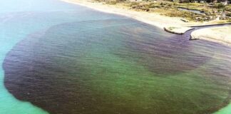 Sorrento, divieto di balneazione dopo il nubifragio: acqua inquinata