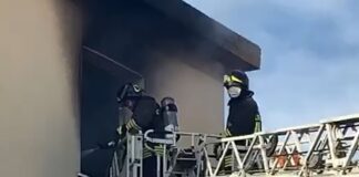 Panico per un incendio nel Casertano, in fiamme una residenza per anziani: intervengono i vigili del fuoco. Nessun ferito