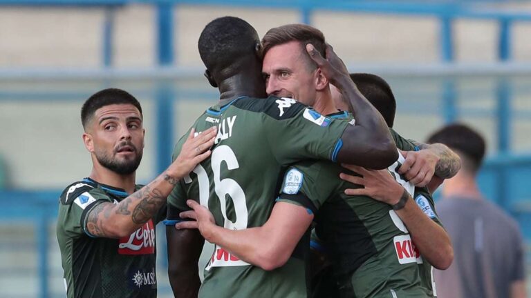 Verona-Napoli 0-2, le pagelle: Milik e Lozano i migliori, centrali difensivi ok