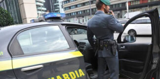 Napoli, diesel in saldo evadendo l’Iva: sequestro da 7,5 milioni