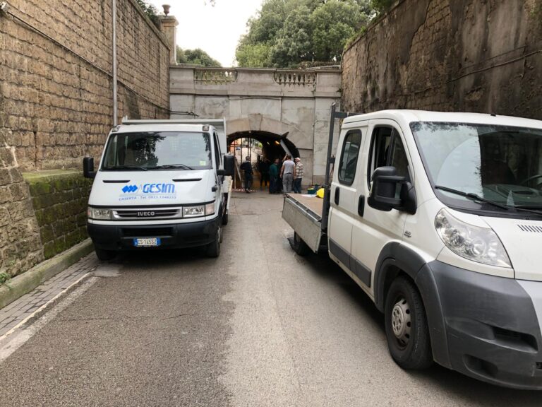 Ponte di Ercole senza pace, ormai gli impatti sono all’ordine del giorno