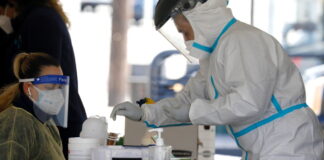 Covid, variante Lambda, gli scienziati: “Troppe mutazioni, è più trasmissibile della Delta”. Si trova già in 29 Paesi