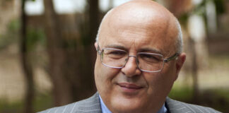 Comunali Marcianise, Velardi candidato ufficialmente a sindaco: “Grazie a Dio i vecchi arnesi hanno trovato rifugio in altri posti”