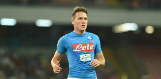 Napoli, Zielinski lascia il ritiro della Polonia: diagnosticata l’angina