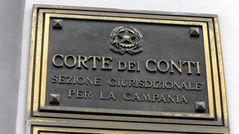 Ospedali Covid di Napoli, Salerno e Caserta: in arrivo inchiesta anche della Corte dei Conti