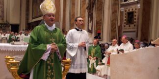 Vescovo di Acerra: “Disegno diabolico per trasformare area tra Napoli e Caserta nel Polo dei rifiuti della Campania”