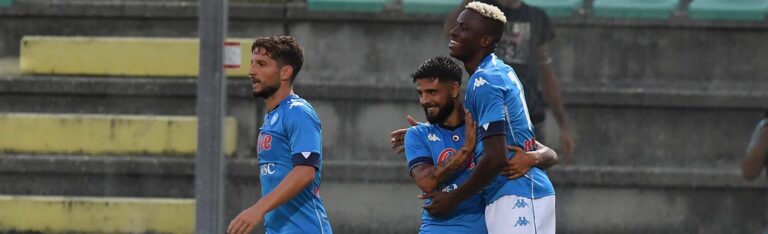 Ulteriore giro di tamponi per i calciatori del Napoli, nessun positivo. Domenica l’esordio in campionato a Parma